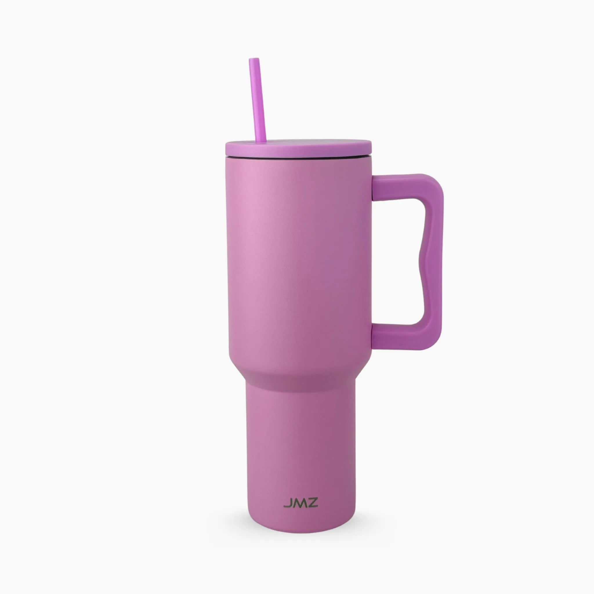 Peak Tumbler color rosado chicle (Barbie Pink) de 40 oz personalizado. Tomatodo térmico de acero inoxidable tendencia coquette para regalos corporativos o personales. Mantiene bebidas frías y calientes. Hacemos envíos seguros de este vaso térmico a todo el Perú (Costa, Sierra y Selva) - JMZ.
