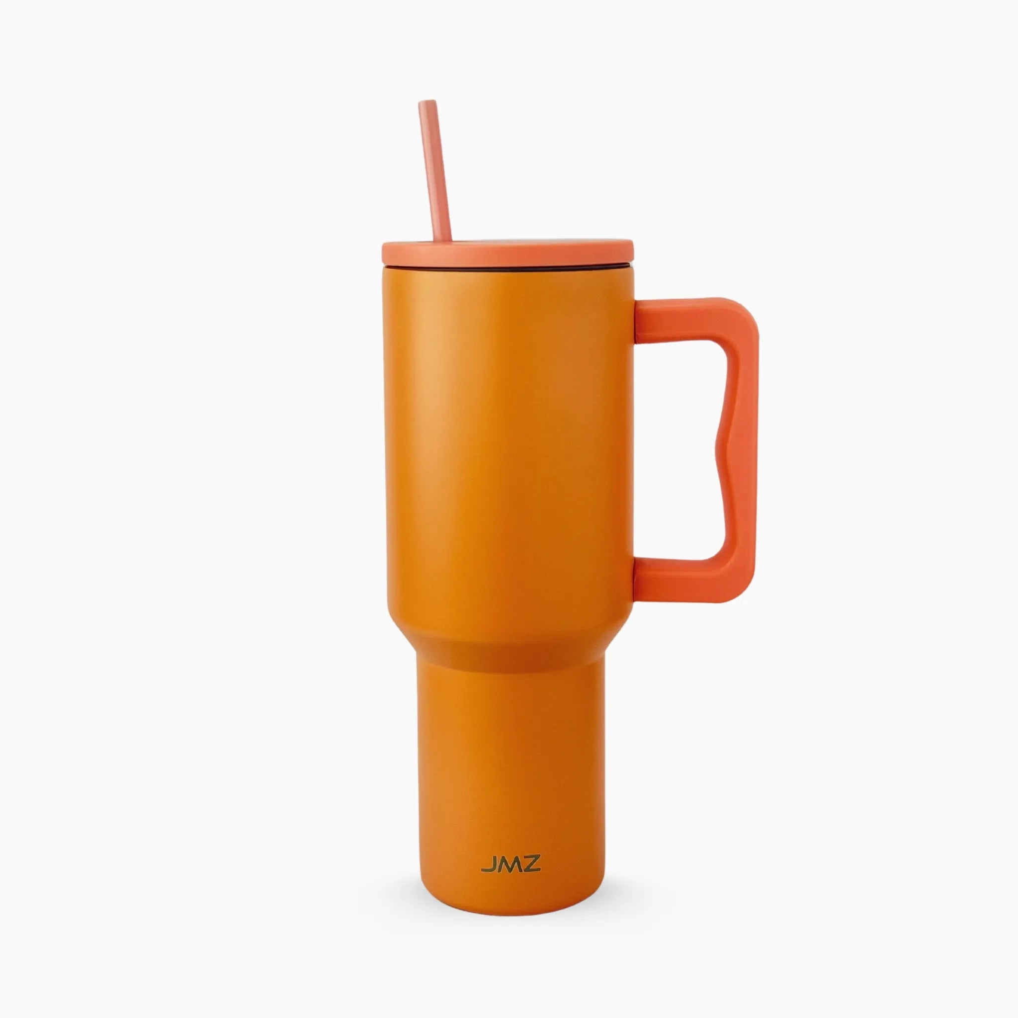 Peak Tumbler color coral/anaranjado suave (Coral) de 40 oz personalizado. Tomatodo térmico de acero inoxidable vibrante para regalos corporativos o personales. Mantiene bebidas frías y calientes. Hacemos envíos seguros de este vaso térmico a todo el Perú (Costa, Sierra y Selva) - JMZ.