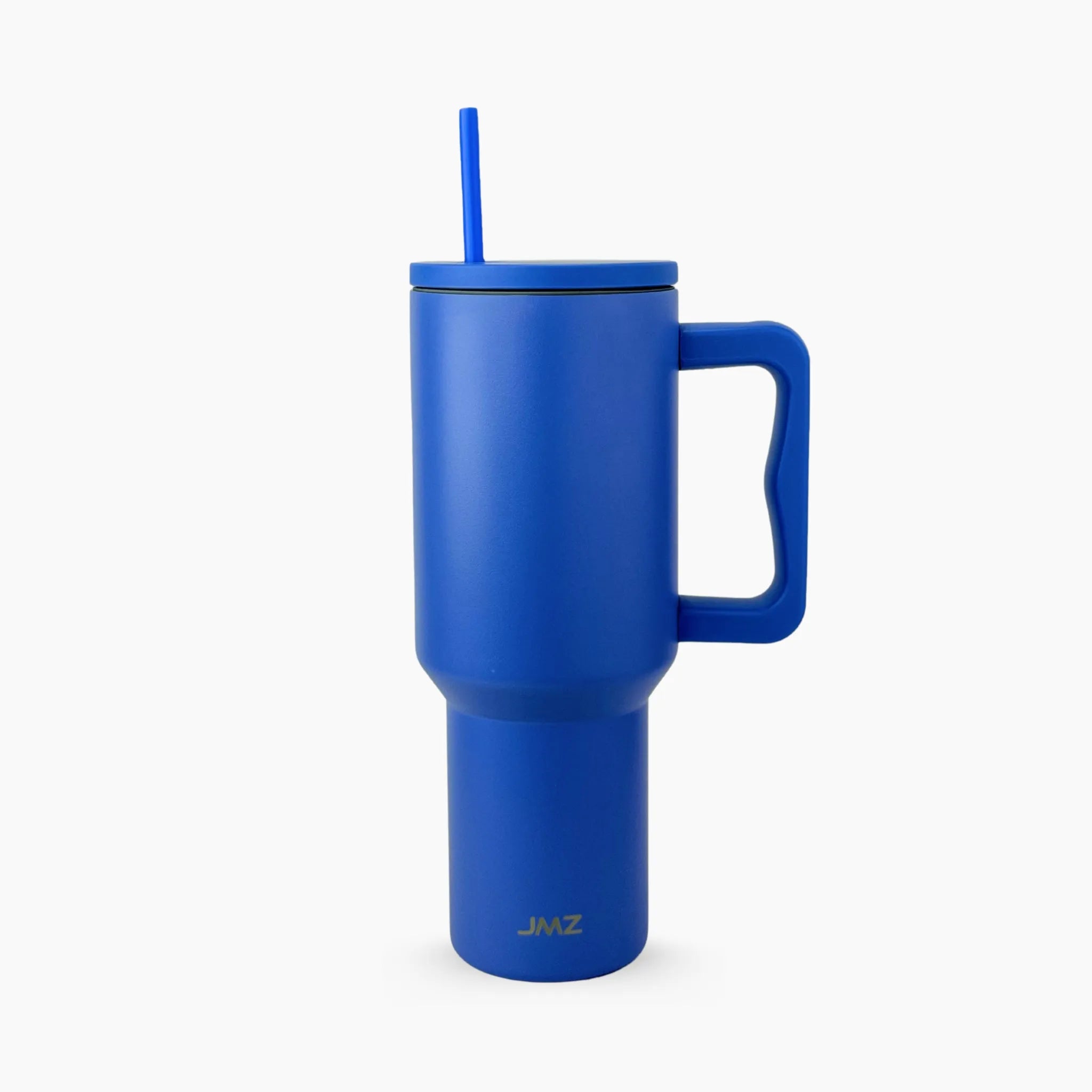 Peak Tumbler color azul marino (Navy Blue) de 40 oz personalizado. Tomatodo térmico de acero inoxidable sobrio para regalos corporativos ejecutivos o personales. Mantiene bebidas frías y calientes. Hacemos envíos seguros de este vaso térmico a todo el Perú (Costa, Sierra y Selva) - JMZ.