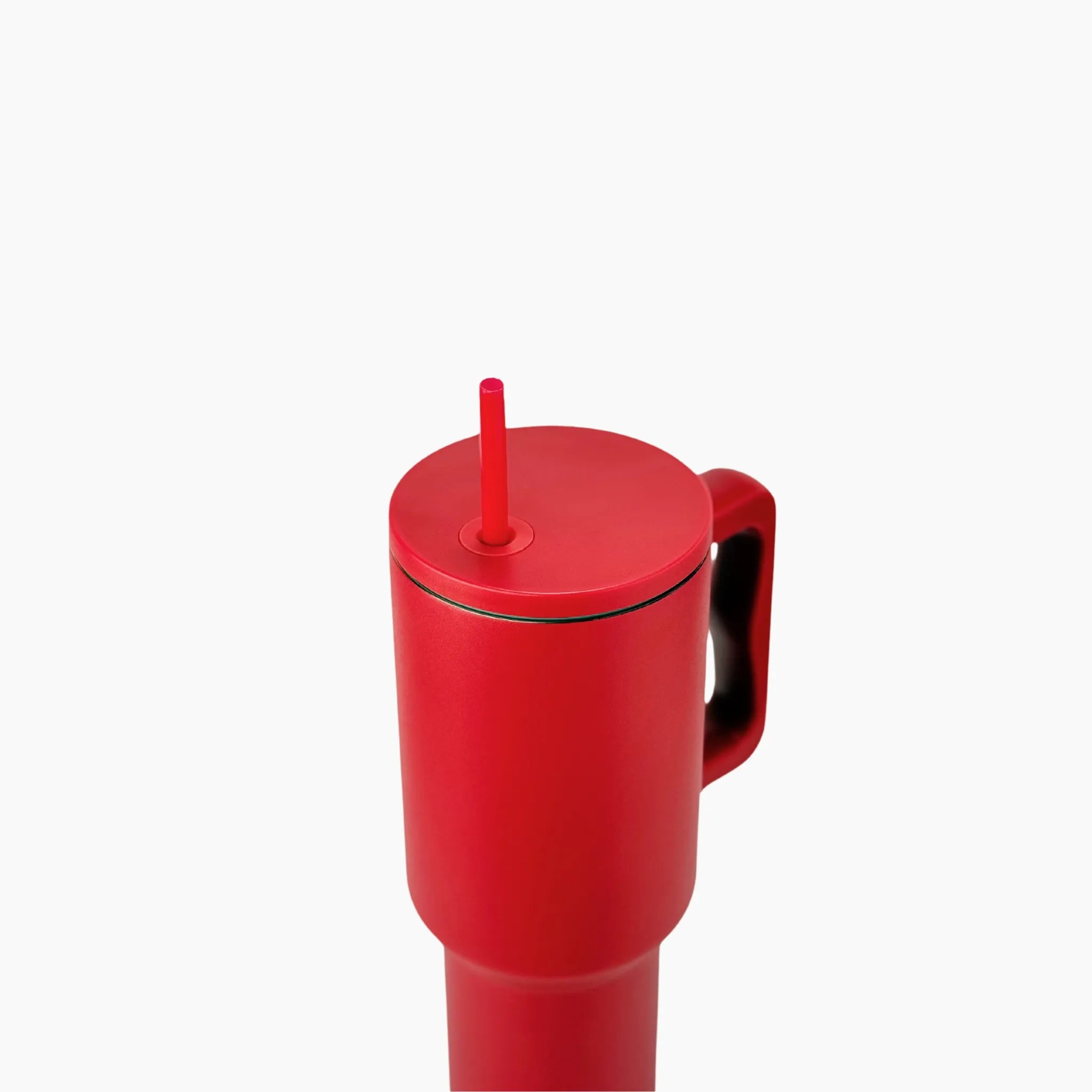 Peak Tumbler color rojo intenso (Red) de 40 oz personalizado. Tomatodo térmico de acero inoxidable llamativo para regalos corporativos o personales. Mantiene bebidas frías y calientes. Hacemos envíos seguros de este vaso térmico a todo el Perú (Costa, Sierra y Selva) - JMZ.