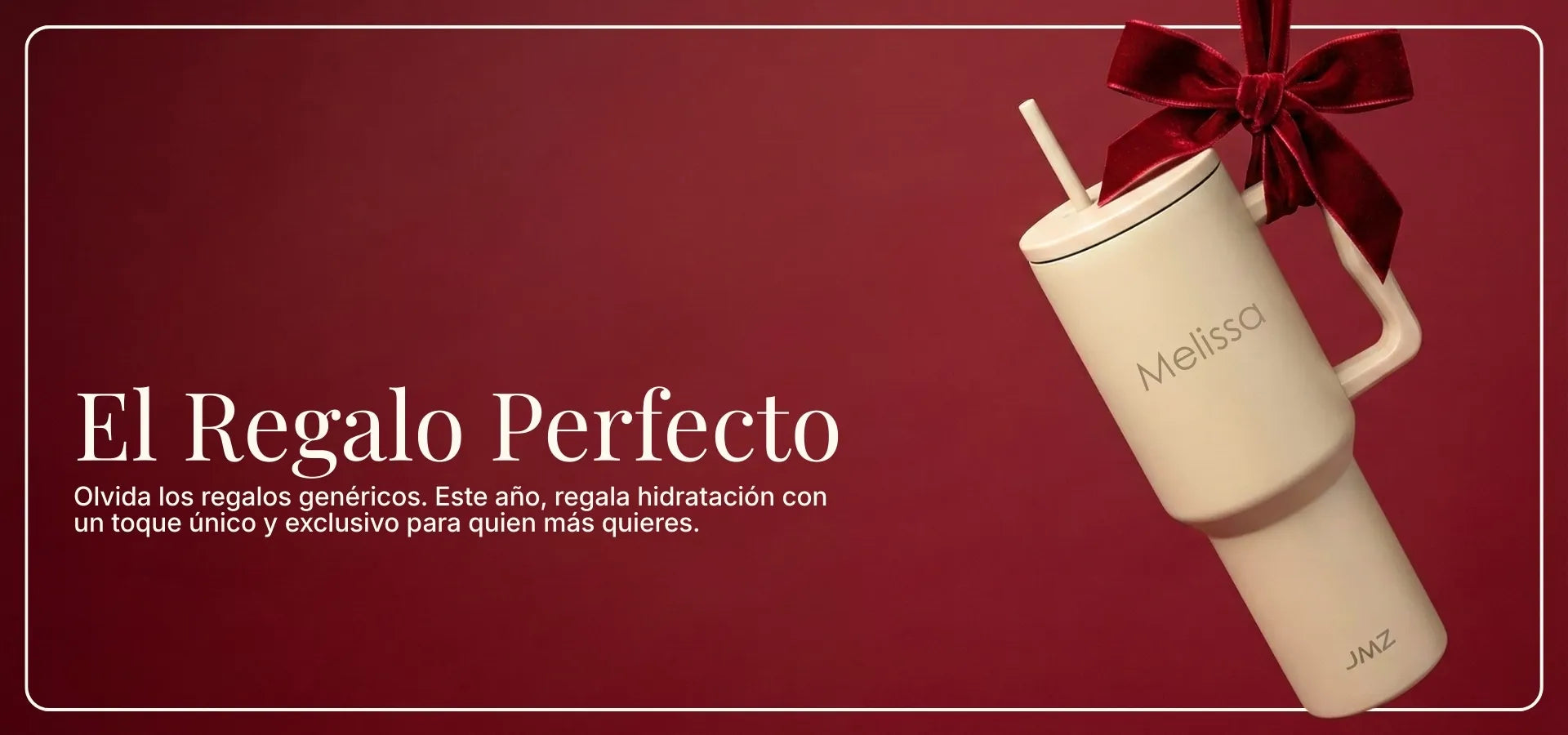 Peak Tumbler color crema personalizado con tu nombre grabado en láser y un lazo rojo de regalo. La opción ideal para regalos navideños personalizados y exclusivos en Perú.